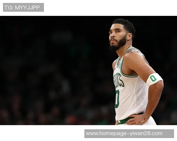 凯尔特人对决姚明的传奇时刻回顾与篮球历史的交汇点